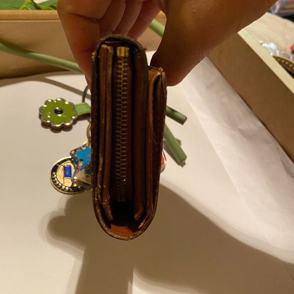 Sold Louis Vuitton Monogram Porte-Monnaie Tresor Wallet very good condition. - Picture 8 of 9